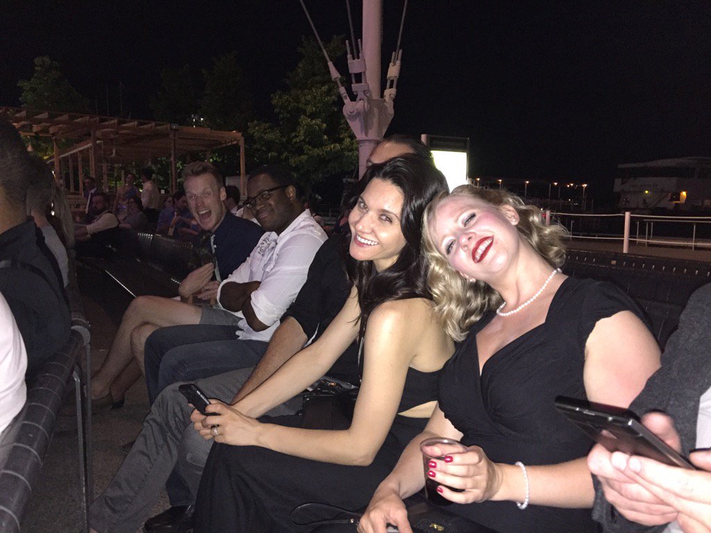 jeybott's tweet photo. These guys couldn't be happier! #Doras2016 #TheWizardOfOz #ypt50 https://t.co/yKeGYFa90p