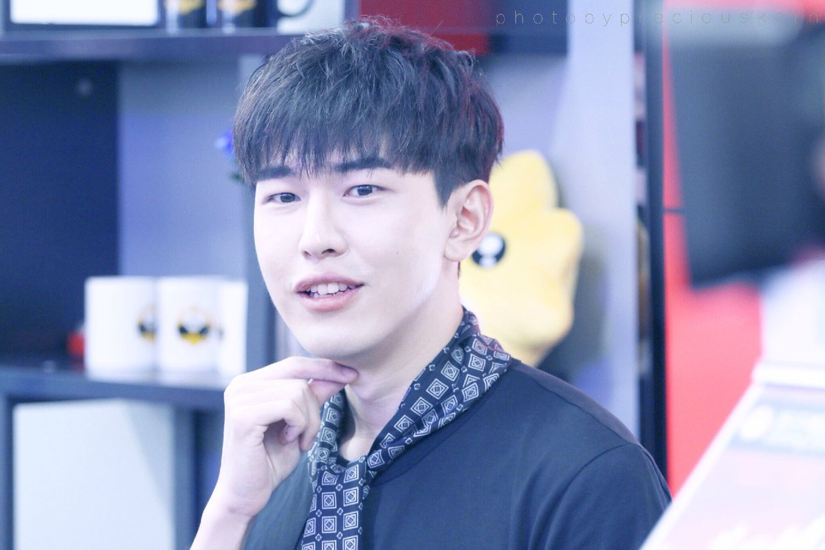 precious_korn's tweet photo. 20160614 苏宁活动  #孔垂楠 #korn #孔垂楠korn #kongchuinan #演員孔垂楠 #新偶像孔垂楠 #孔垂楠高绍轩 #人生若如初相見 #遇见最好的孔垂楠  #孔垂楠旋风少女2 https://t.co/YvMezpQXhD