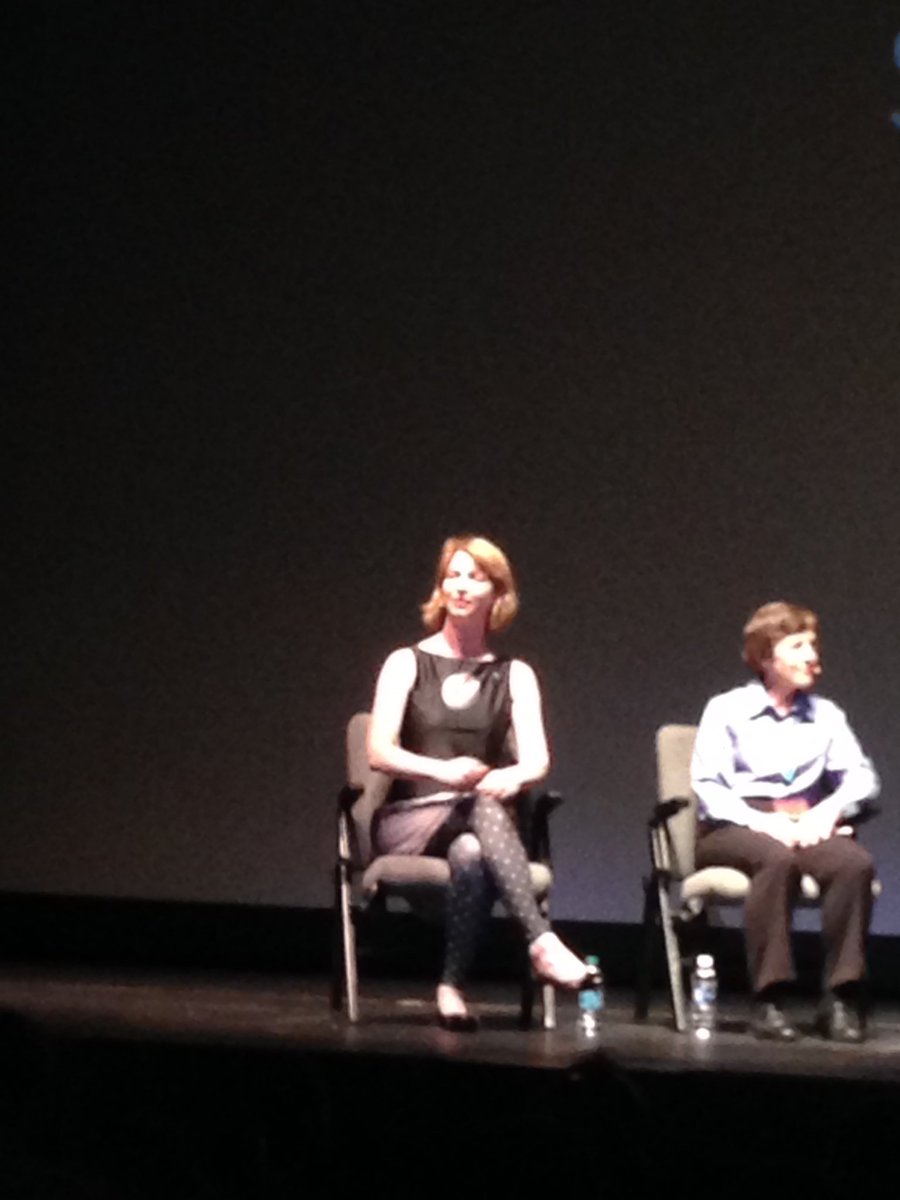 Joi_the_Artist's tweet photo. Naturally, @elakdawalla rocking the space fashion. #MarsInvasion https://t.co/JOlGy75VUH