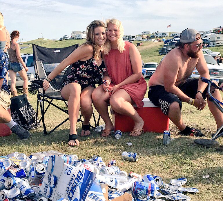 Morganklos's tweet photo. Crystal springs you didn't disappoint 👌🏽🍻 https://t.co/BSmBl8VA3L