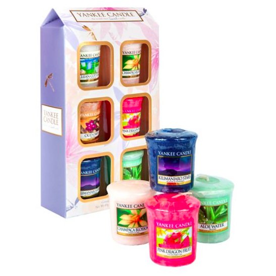 freesamplescouk's tweet photo. NEW COMP #WIN a Yankee Summer Gift Set! Follow @freesamplescouk then RETWEET T&amp;Cs >> https://t.co/ysO7NJeOOS   RT https://t.co/MBuwxVlefi