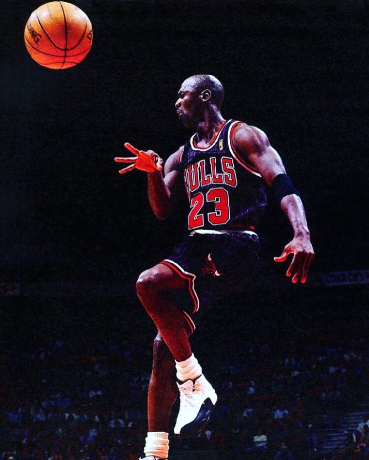 RefreshPGH's tweet photo. #MJMondays #RefreshPGH https://t.co/Gibtblo5x2