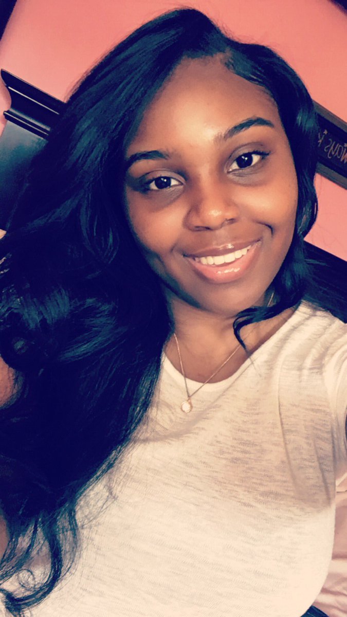 __kailaaaaaaa's tweet photo. #MSUgirlsbreaktheinternet 💚💚💚 https://t.co/T0COkdPngG