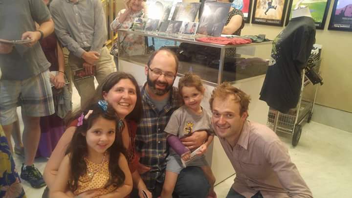 JDGlasser's tweet photo. Thank you @paulsimonmusic @punchbrothers @violentfemmes @officialsting @itspetergabriel @christhile 4 #WeekOfRock https://t.co/PK8m7toRMv