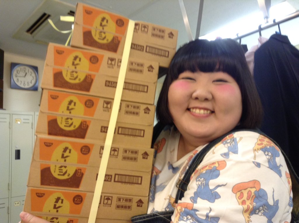 suchigunsou's tweet photo. 日清食品さんから沢山差し入れいただきました🎊

いつもありがとうございます！

「GO!GO!阪神タイガースキャンペーン」は6月30日まで

皆さん応募してねー！ https://t.co/vWjHeYcJ74