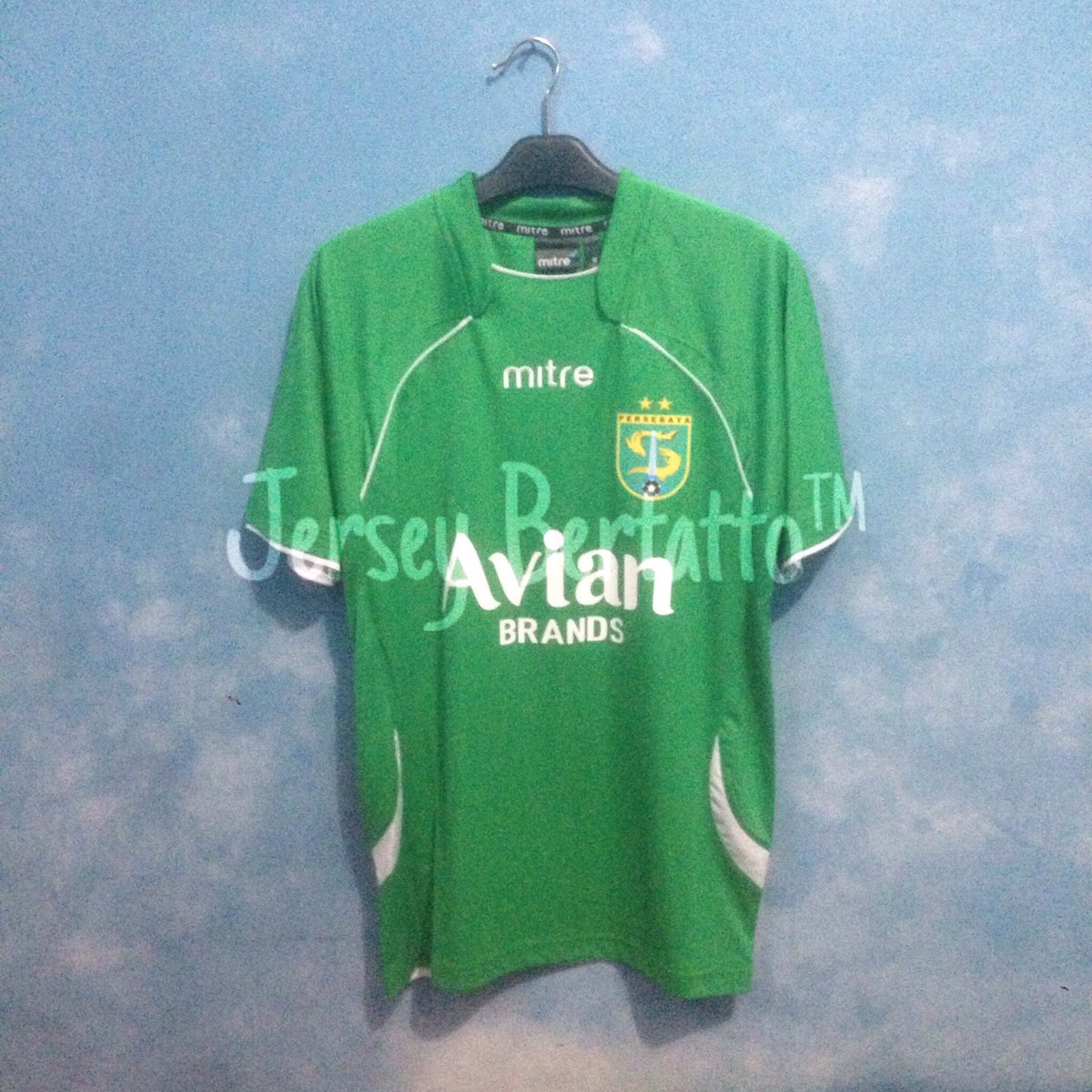 JerseyBertatto_'s tweet photo. #LJB4

Persebaya home pra-musim '15
Medium (70x49)
BNWT

OB 0 https://t.co/8aDGw5KCYx