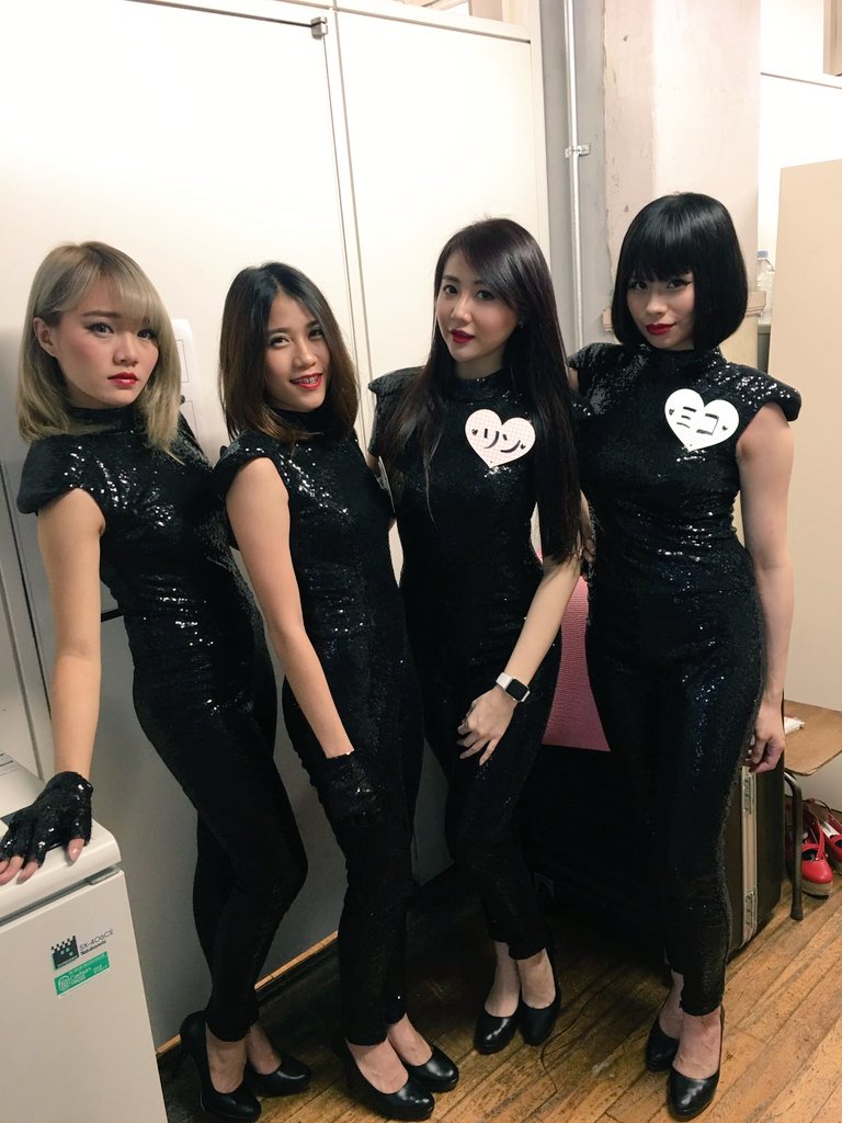 ABC_Yoshimoto's tweet photo. We love you DEF. Keep supporting us ya! https://t.co/Vd2fFXO5j1