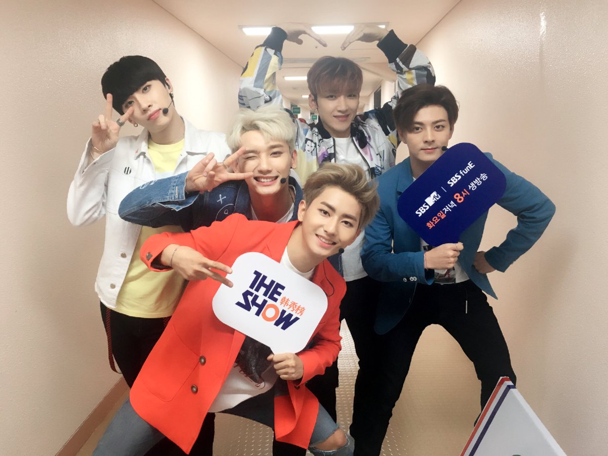 theshow_offcl's tweet photo. #맵식스 의 매력발산에 하나둘 씩 넘어가는 소리가 들리네요~!! 갈고닦은 춤사위 놓치지 마세요!😉 @officialmap6 #더쇼 #THESHOW #THESHOW韩秀榜 https://t.co/WctoGgNhEU