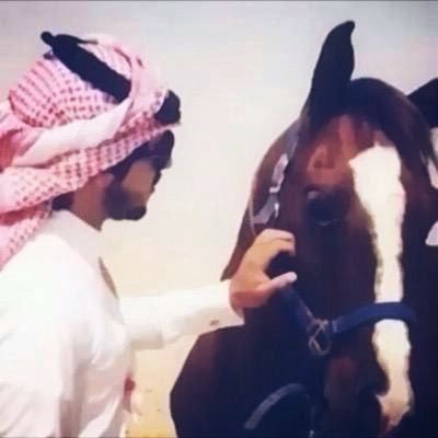 dok44h's tweet photo. م كفاك الغيم يضحك لك مطر 
وم كفاك الروح بك متفانيهـ
اعشقك بـ الثانية يمكن شهر 
وانتمي لك بالشهر كل ثانيهـ https://t.co/hHjpORqGtM"