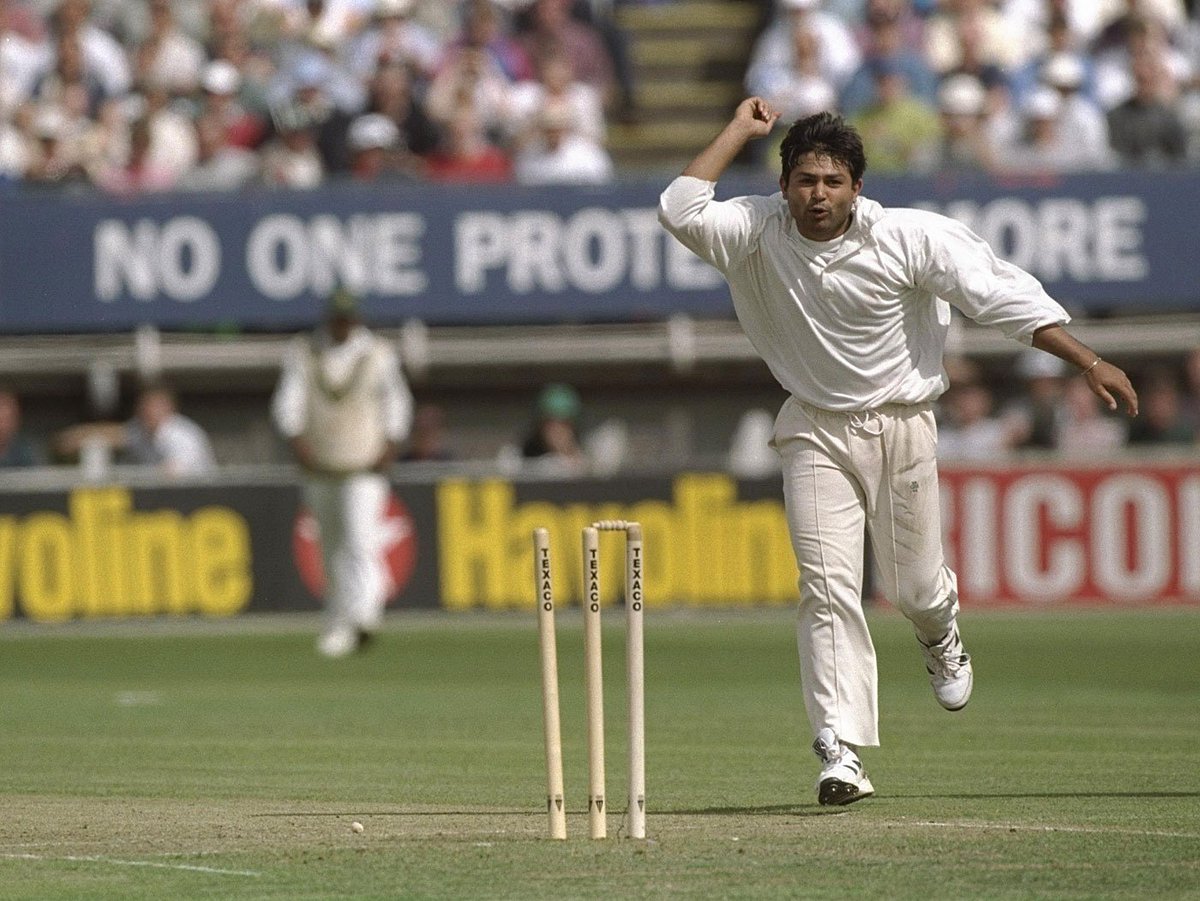 cricinfo's tweet photo. #OnThisDay Happy birthday Mushie! https://t.co/PT5Q7PpQkU