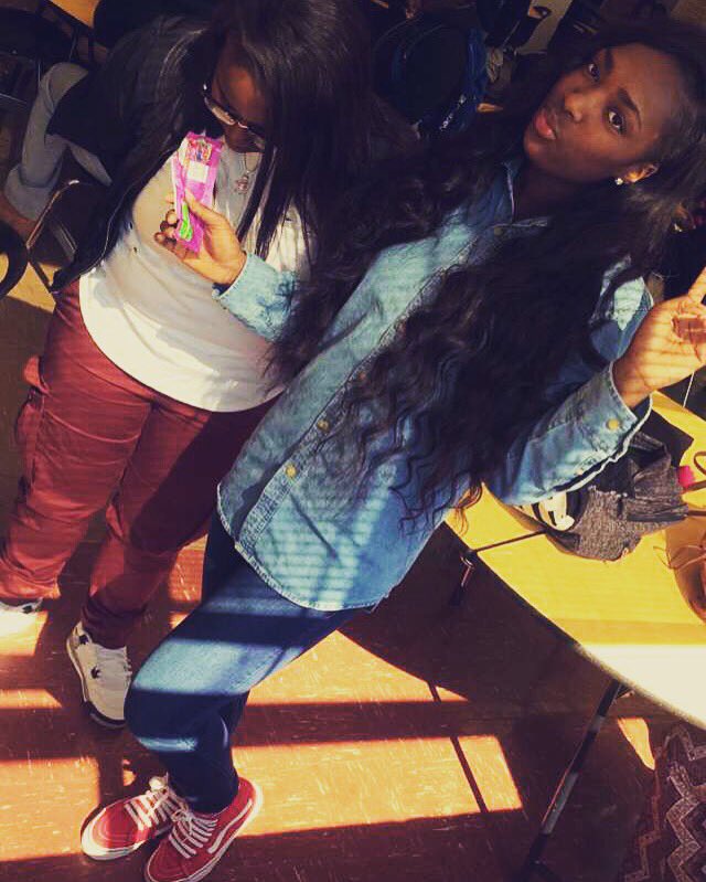chazimen's tweet photo. I love shyyyyyyy so much ❤️👯💉 https://t.co/ttZu9vPgW8