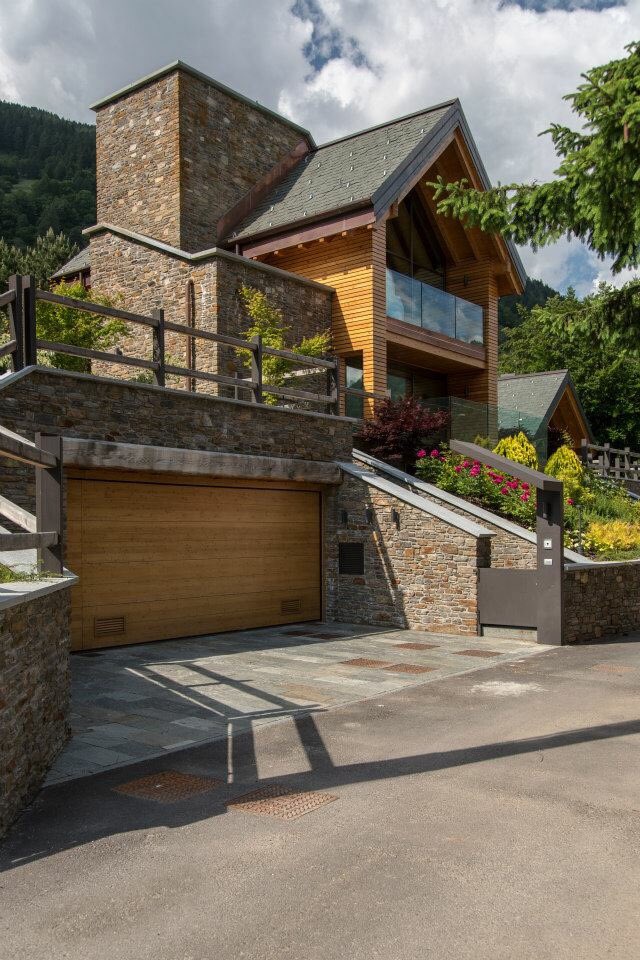 SkiLineImm's tweet photo. Baite Contemporanee, Ponte di Legno (Bs) #pontedilegno #Home #Design #Architecture #interiordesign #Luxury #Spa https://t.co/QhrYB4Y1J3