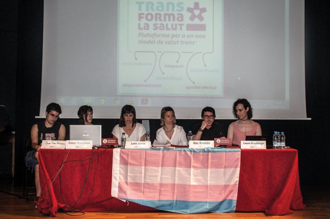 La_Directa's tweet photo. #Directa28J | Despatologitzar el gènere per respectar la diversitat https://t.co/XsVxfx8esv Per @TxellRigol https://t.co/8SfASAfmb5