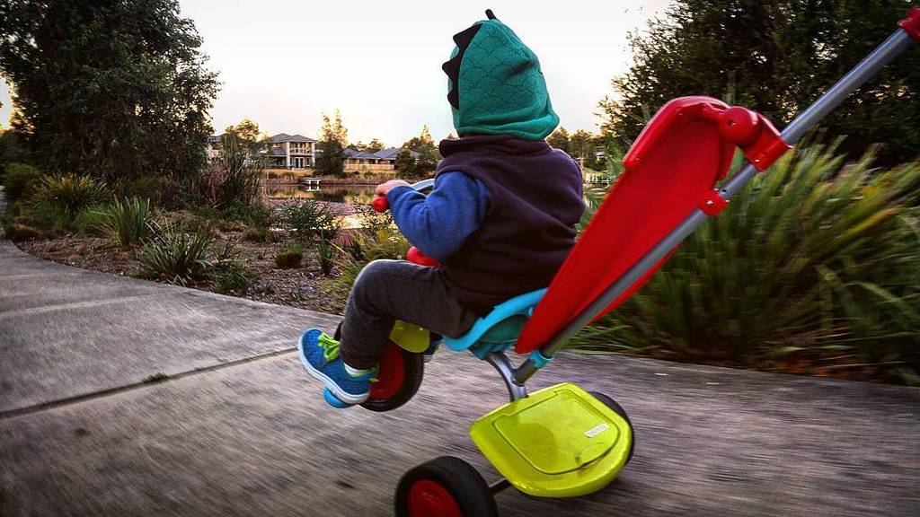 MattEveringham's tweet photo. A wheelie good action shot of Will!
#rigpro #action #rolling #wheelie #trike #family #cut⦠https://t.co/I7f7o86cui https://t.co/vFJSbR7nsL