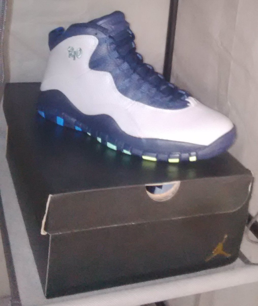 KoBeDa14u2NV's tweet photo. #jordan #nike #nikejordan #retro10 #nikejordanretro10 #r10 #sneakergameonpoint https://t.co/ug39ryX8th