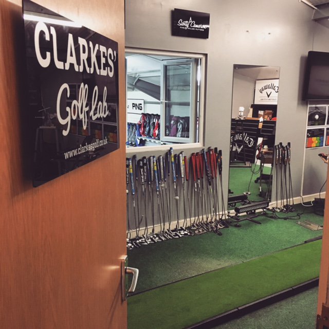 ClarkesPuttLab's tweet image. Call 01744 885294 to improve your putting today.........