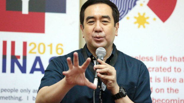 inquirerdotnet's tweet photo. Bautista dismisses Comelec execs’ boycott on village elections https://t.co/7rDy8mqjtt | @AHeginaINQ #VotePH2016 https://t.co/xfBFZwOSUl