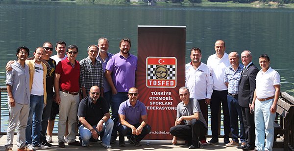 OtoAktuel's tweet photo. Organizatör kulüple #Bolu'da toplandı https://t.co/dCFRf8vrNQ @ANOKOfficial #AYOSK #BOSSEK #drift @EOSK35 #medya https://t.co/pU3yn8h8qS