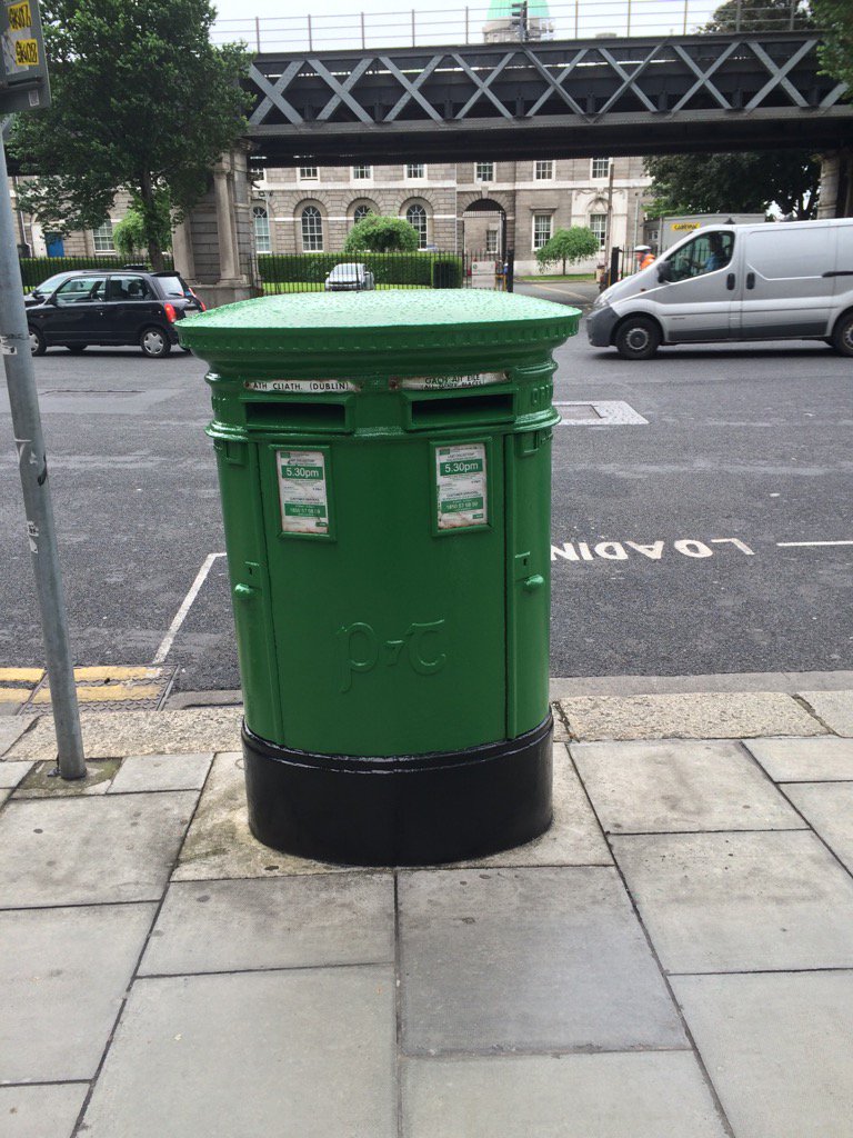 Postvox's tweet image. Aaaaand we&apos;re back. Our postbox time machines have returned to green, thanks for playing #AnPost1916 #WitnessHistory