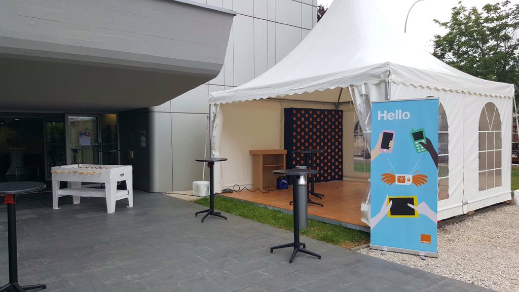 CLandomiel's tweet photo. Prêts pour la 4ème semaine du #hello4 : 3 jours à Dijon pour les salariés #Orange_Est #innovations #nouvellelivebox https://t.co/jN6ufqbZjF