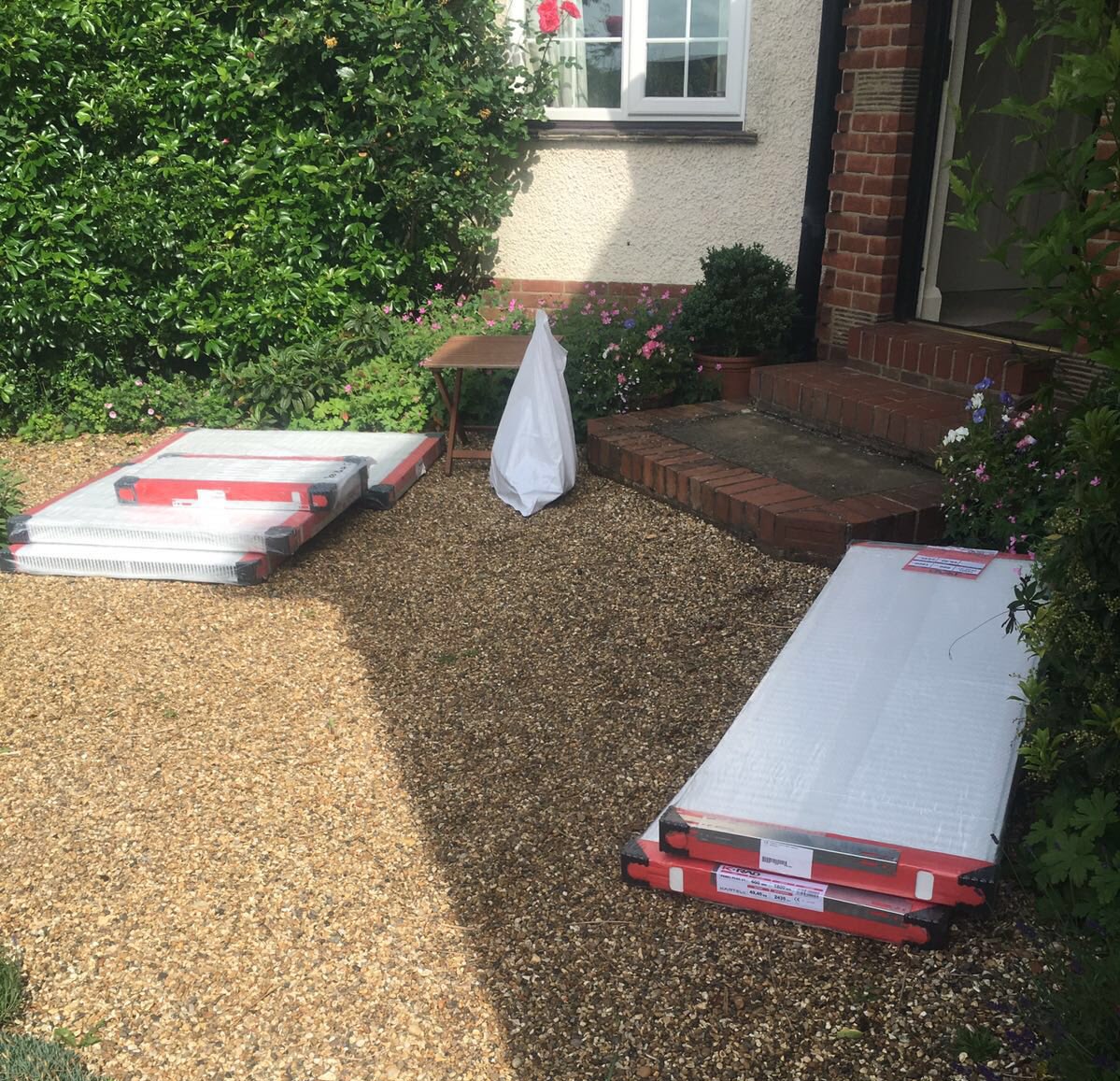 jandkplumbing's tweet photo. Morning! A busy day in Digswel, Welwyn fitting radiators! Hoping weather stays &amp; these aren't needed anytime soon! https://t.co/eaBt1Ygz0C