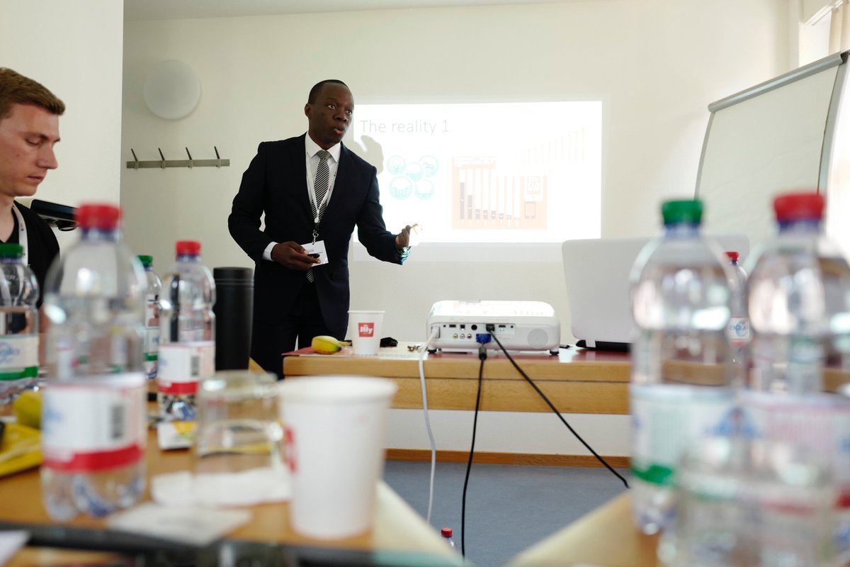 MerkleDACH's tweet photo. The best presentation I saw! @MERGIMSApp @Muhirela @ks_accelerator @dzh2025 #kickstarters16 https://t.co/YmvuCMAxAK