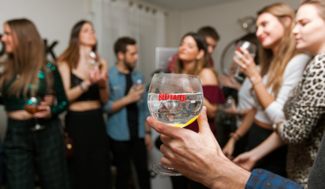 madrid_secreto's tweet photo. ¿Y si @beefeatergin_ES te monta una fiesta en casa? No tendrás que mover ni un dedo: https://t.co/bcanrKRVOw https://t.co/erSJ8yQJFi