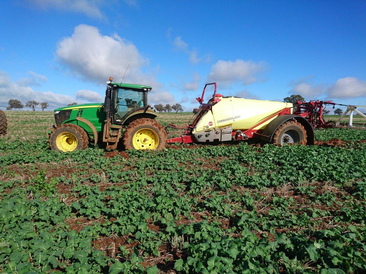 Quiggs's tweet image. Spraying today. New tracks. Should be easy to see not time round. Wasn't happy with the first attempt.