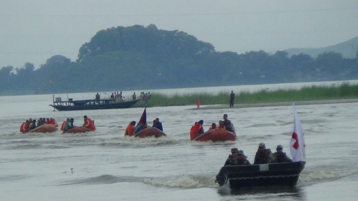 PIB_India's tweet photo. #ExerciseJalrahat, biggest #floodrelief exercise in Assam, commences: https://t.co/nqlstCCyjI https://t.co/9882vX2CoB