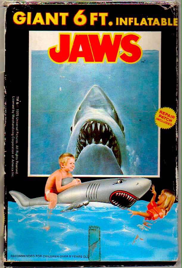 reactionfigure's tweet image. Giant 6FT. inflatable Jaws #GeekHour #SharkWeek