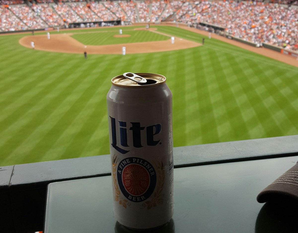 Billdff's tweet image. Afternoon baseball and a cold Miller Lite it does not get much better #ItsMillerTime