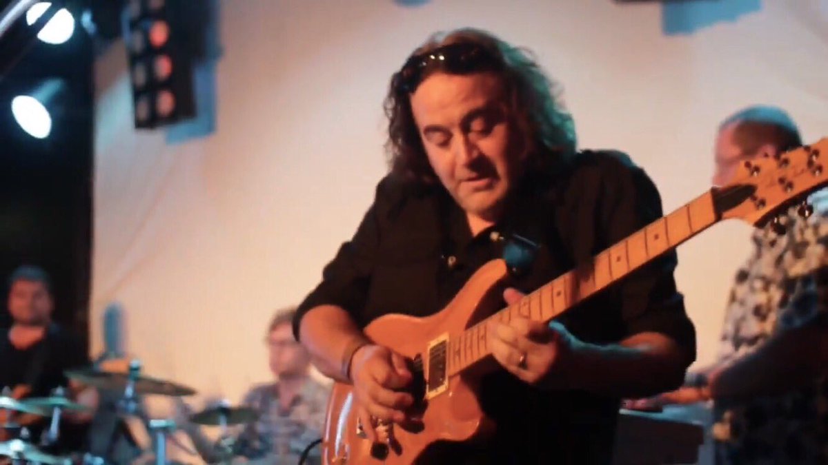 My no. 1 guitar in action PRS Swamp Ash Special #PRSguitars