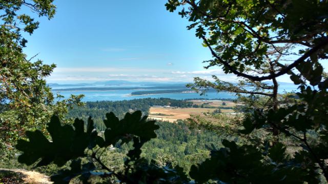 MarionVicBC's tweet photo. Arrive at 10:30 am by @ClipperVacation.  Start your inn-to-inn hike at noon.  Be on top of the world at 1 pm. https://t.co/T7VEDUP9Nc