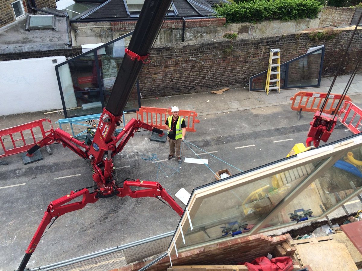 glassinmotion's tweet photo. Large @InternormUK triple-glazed units installed in London, coming along nicely! #highlytrained #glazing #composite https://t.co/qU29NFR3Ul