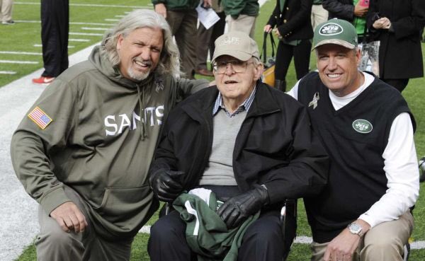 EAMaddenNFL's tweet photo. "They know we're going to beat them, they just don't know how." - Buddy Ryan 

#RIPBuddy https://t.co/1KDKNacFBA