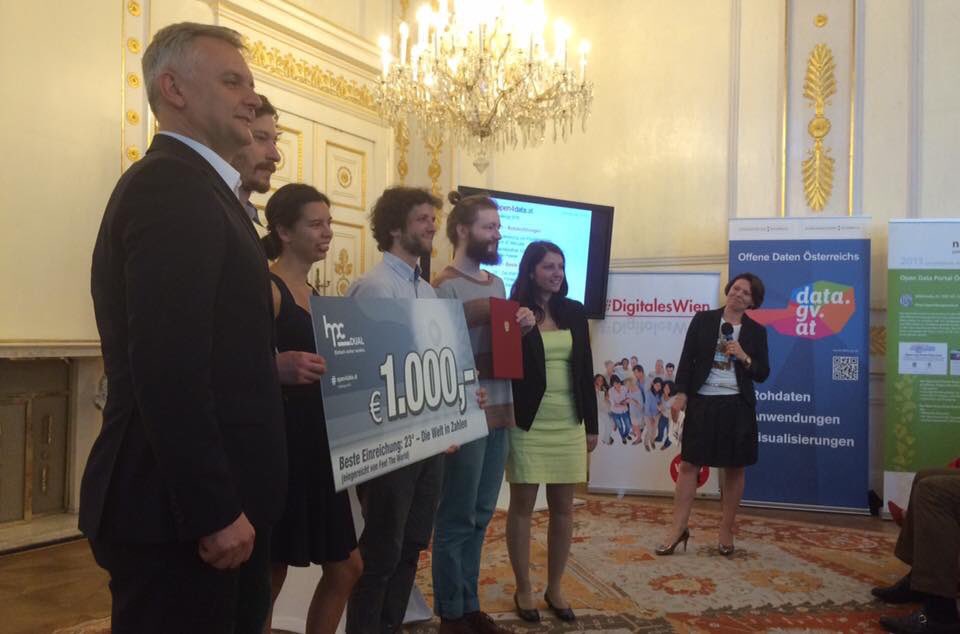 briefbutler's tweet photo. 44 Einreichungen bei der #open4data Finalisten in der Kategorie Idee, prämiert von #hpc DUAL https://t.co/meHYQjRViG