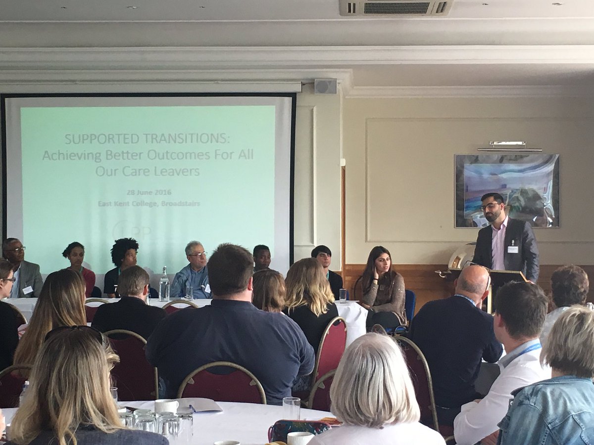 KMPFederation's tweet photo. @GulwaliP keynote speaker at #CLPP2016 talking about his experience of arriving in the UK https://t.co/NOvAioRckM