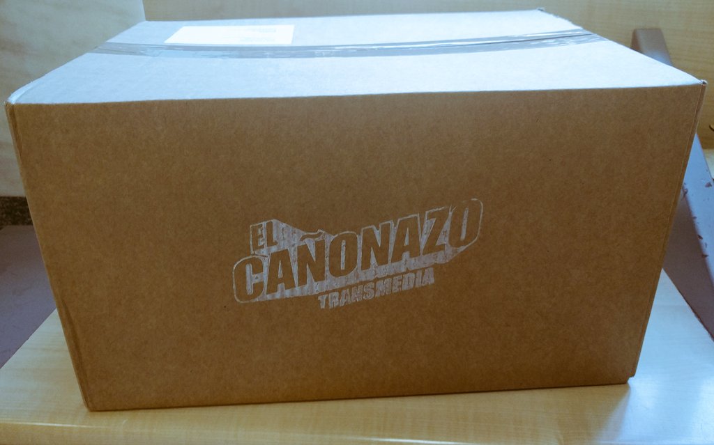 el_canonazo's tweet photo. Han detectado la llegada de un "paquete bomba"💣 a @imasonfp 🎁 ¿Qué será? ¿Será para los cañoneros de @PAEProduce? 😱 https://t.co/zcEHTVhcfx
