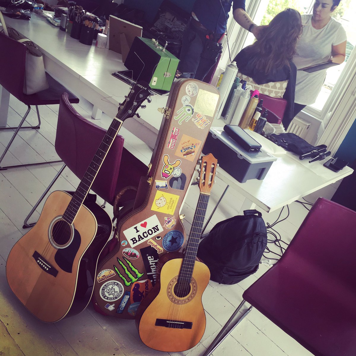 aislingmkeenan's tweet photo. Props for today's @OPSH shoot at @XposeMag HQ #Opsh #XposeMag https://t.co/bPeCROUnqV