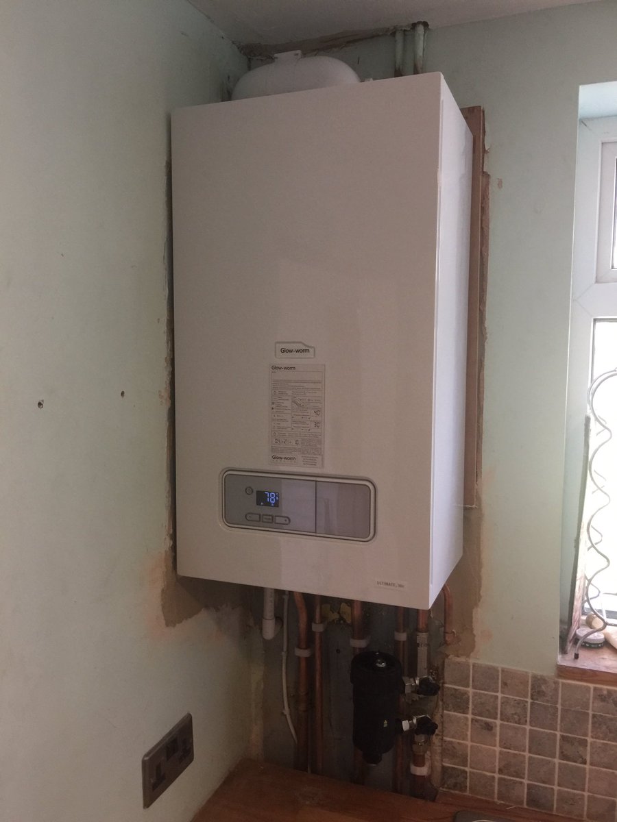 warmzonegroup's tweet image. Check out this Ultimate install ... @glow_wormclub with a #climapro @centramag 2 Inline filter...