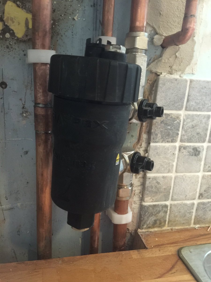 warmzonegroup's tweet image. Check out this Ultimate install ... @glow_wormclub with a #climapro @centramag 2 Inline filter...