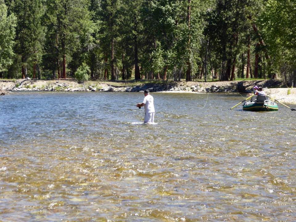 timpeterson_mt's tweet photo. Thank you @MWAwildmontana for providing these veterans with an awesome fly fishing trip. #vvsc #bitterroot https://t.co/uiyfO3YrGm