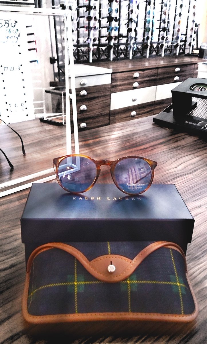staroptical tweet picture