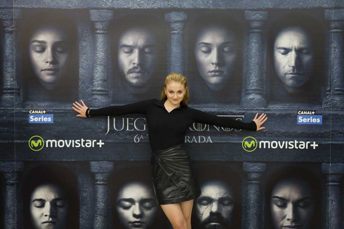 Sophie Turner en Madrid. ¡Espectacular! #SansaIsComing #VivePoniente #JuegodeTronos <a href="/SophieT/">Sophie Thornley</a>