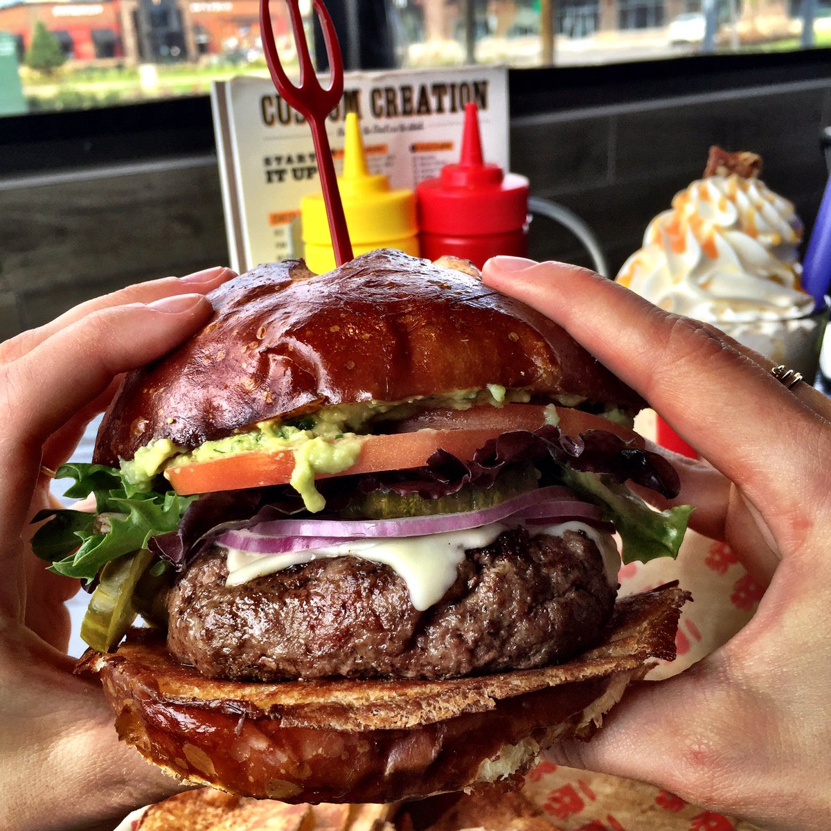 Burgatory Bar tweet media