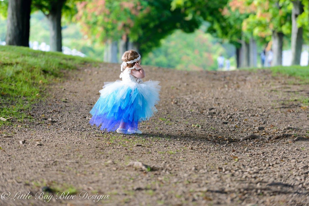LittleBayBlue's tweet photo. Perfect little #flowergirl ! #etsypreneur #etsy #wedding #weddingplanning #kidsfashion #babyfashion #crochet #baby https://t.co/y2WUKjGoox