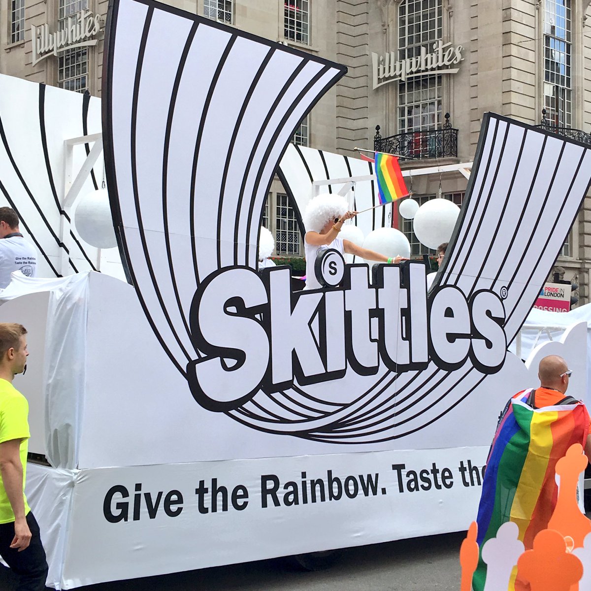 KiSS 92.5 on Twitter: "amazing! @Skittles took to the London #pride parade  w/ a blank logo because there can only be one rainbow! #lovewins… "