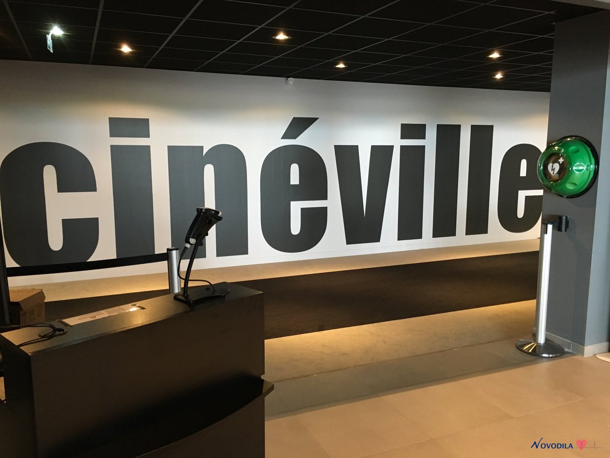 Novodila's tweet photo. Merci à Cinéville d'avoir choisi Novodila | Défibrillateurs @HeartSine @PhysioControl dans des coffrets @deROTAID | https://t.co/NbHfi54tcF