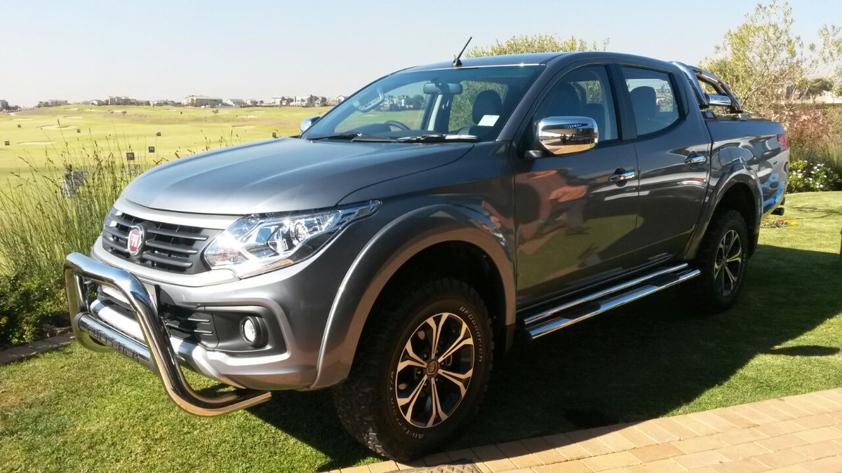 CarsSouthAfrica's tweet photo. The 4x4 double cab is the only model in SA to feature bi-xenon headlights as standard #fiatfullbacksa https://t.co/xZcvmsvrj3