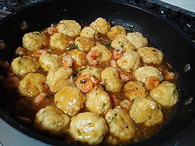 HacerRecetas's tweet photo. Albóndigas de Bacalao con Gambas.
La Receta Aquí.
https://t.co/ZzCG7AjdeL https://t.co/aCgSrAbbQY